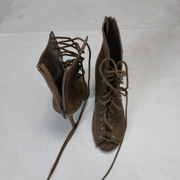 Qupid Women Green Lace Up Ankle Booties Size 8.5M - Picture 8 of 14